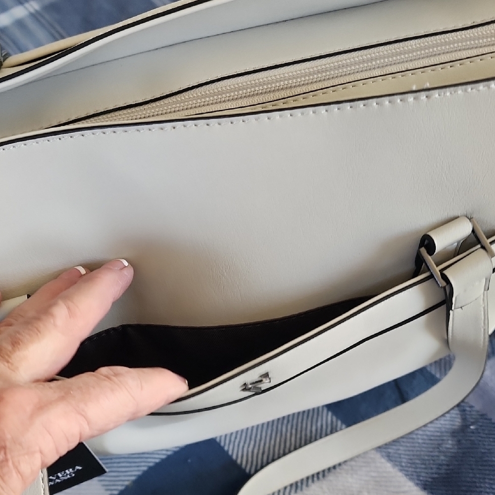 Simply Vera Vera Wang White Tote Bag - Picture 3 of 13